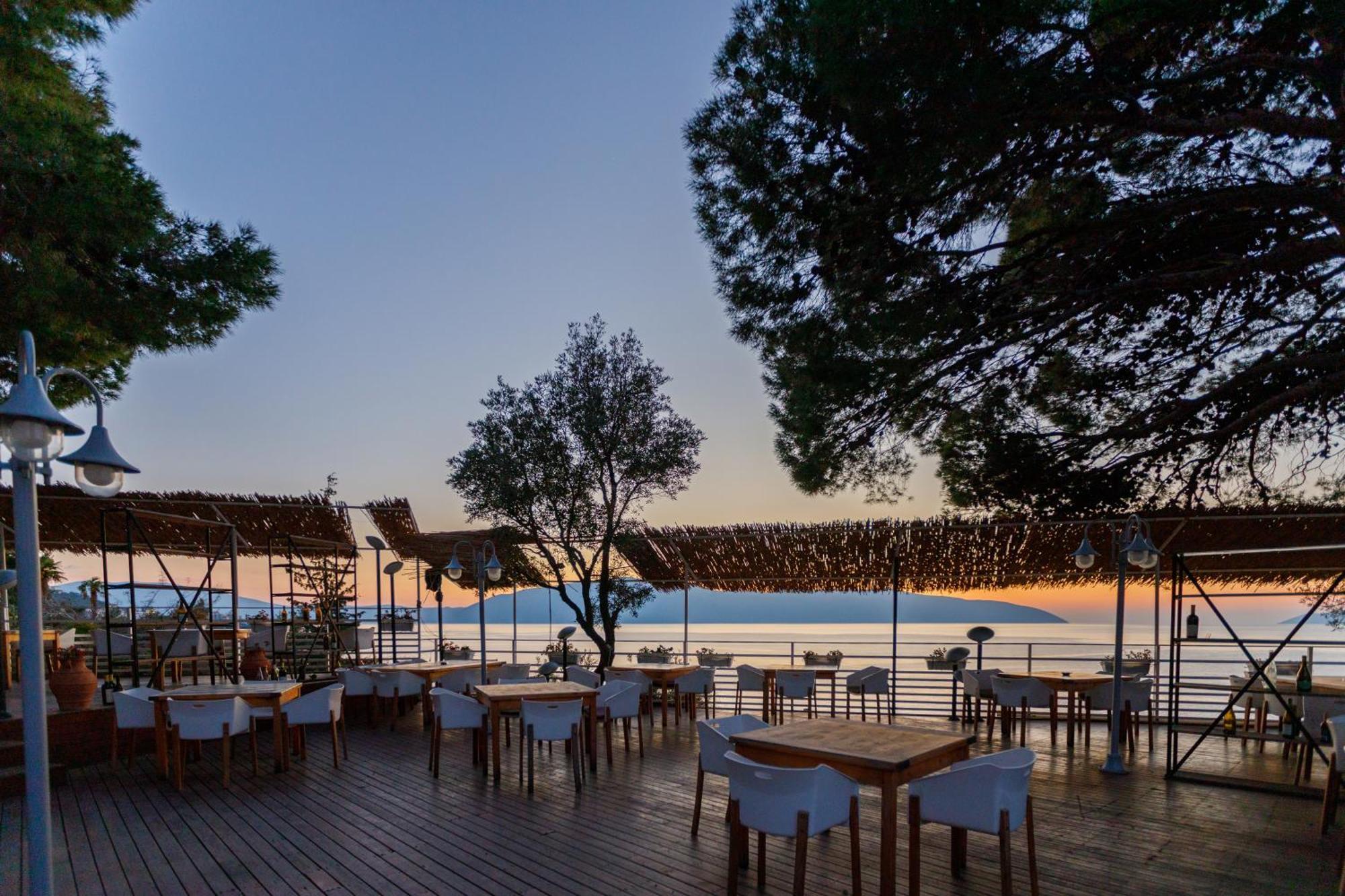 Le Palazzine Hotel Vlorë エクステリア 写真