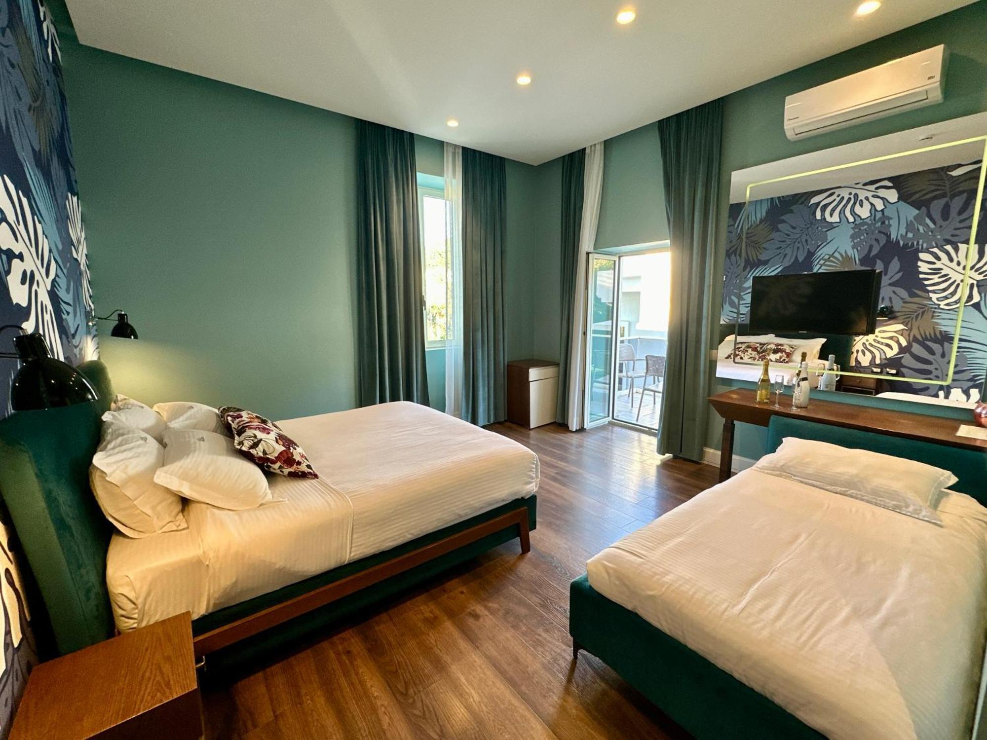 Le Palazzine Hotel Vlorë エクステリア 写真