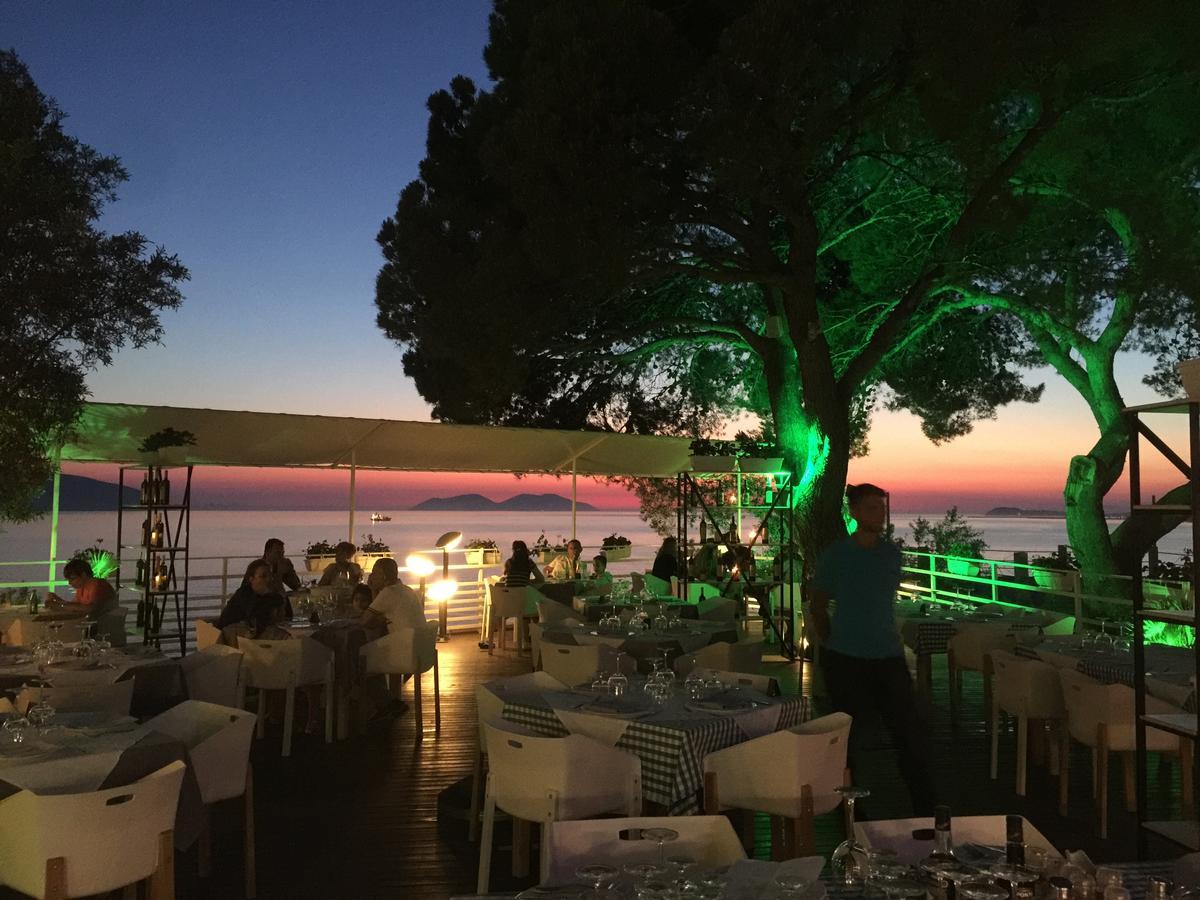 Le Palazzine Hotel Vlorë エクステリア 写真
