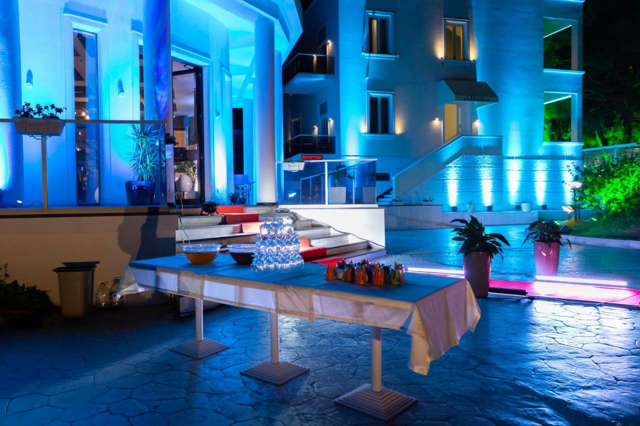 Le Palazzine Hotel Vlorë エクステリア 写真